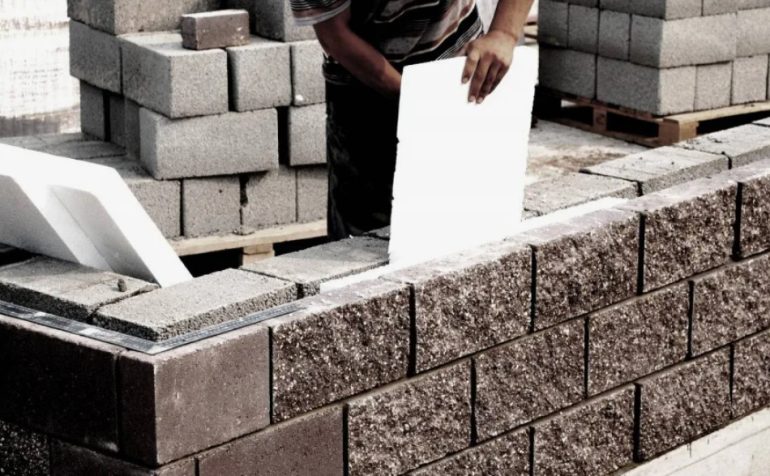 Новые технологии кладки: что выбрать для быстрого возведения дома
